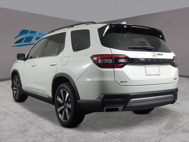 new 2025 Honda Pilot car, priced at $52,235