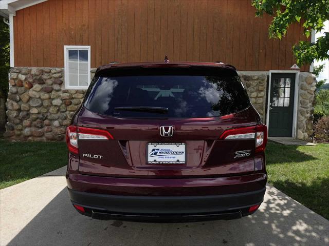 used 2022 Honda Pilot car, priced at $31,998