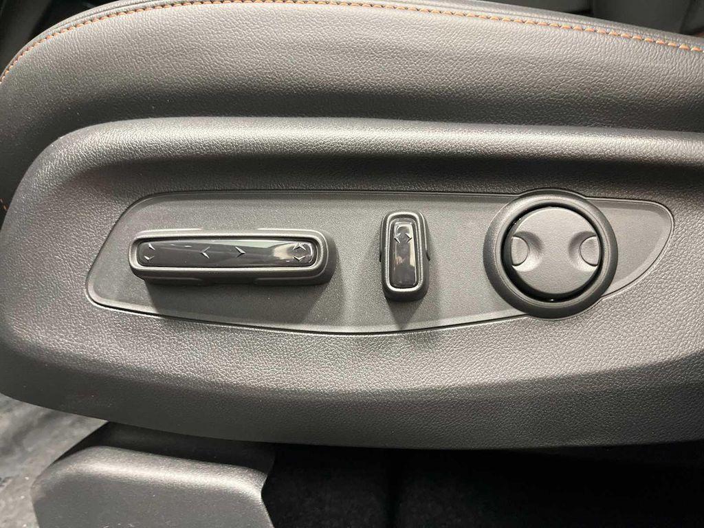 new 2026 Honda CR-V Hybrid car, priced at $41,675