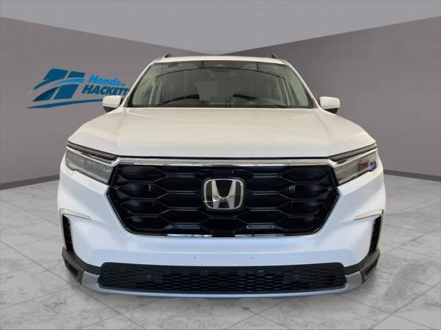 new 2025 Honda Pilot car, priced at $51,505