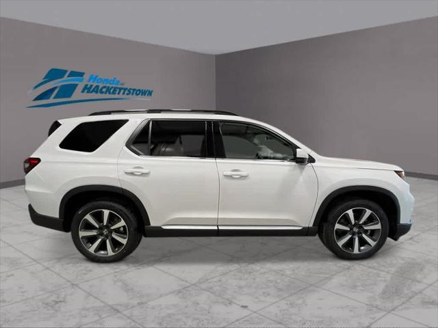 new 2025 Honda Pilot car, priced at $51,505