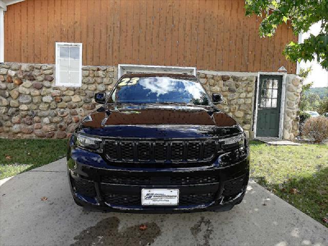 used 2023 Jeep Grand Cherokee L car, priced at $32,995