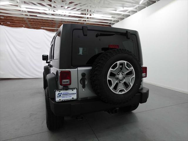 used 2015 Jeep Wrangler Unlimited car, priced at $18,595