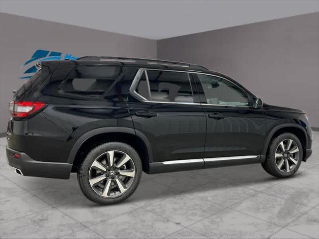 new 2025 Honda Pilot car, priced at $50,995