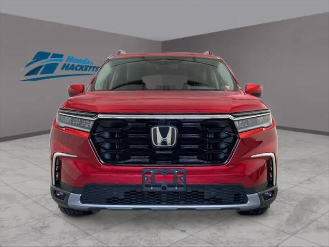 new 2025 Honda Pilot car, priced at $54,985