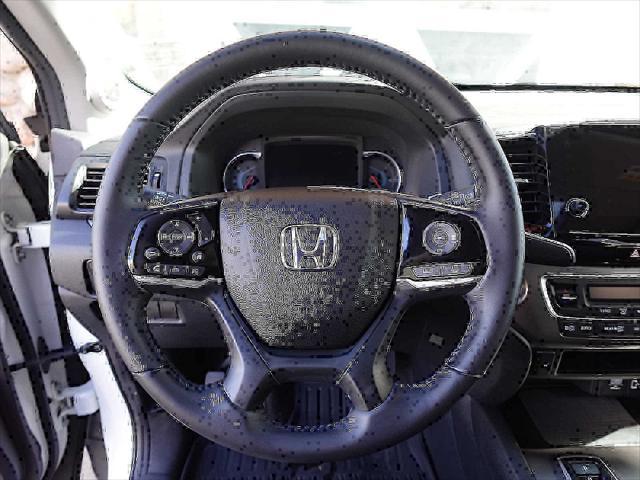 used 2022 Honda Pilot car, priced at $30,550