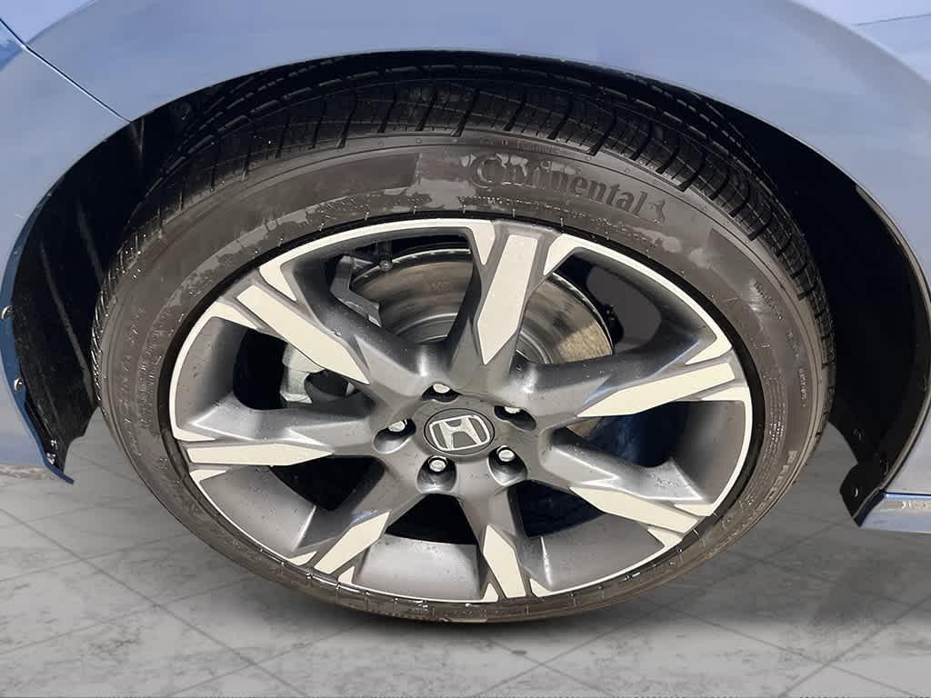 new 2026 Honda Civic Hybrid car, priced at $33,945