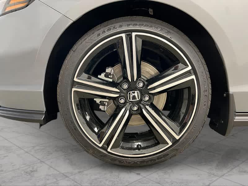 new 2025 Honda Accord Hybrid car, priced at $35,305