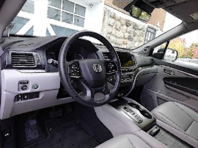 used 2022 Honda Pilot car, priced at $31,885