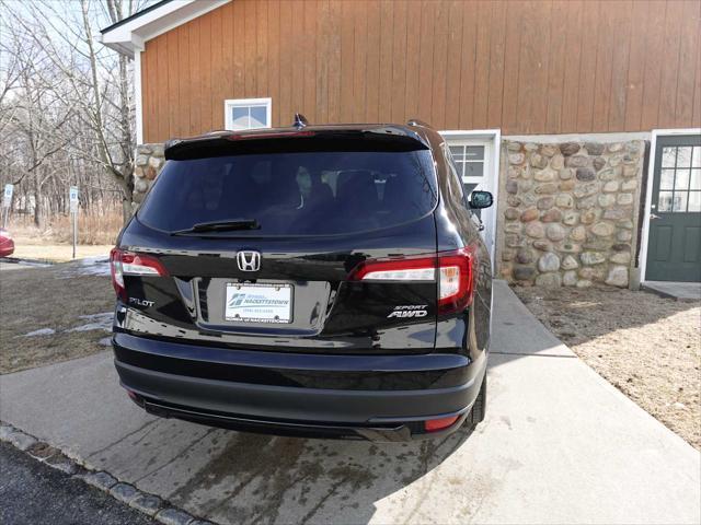 used 2022 Honda Pilot car, priced at $26,988