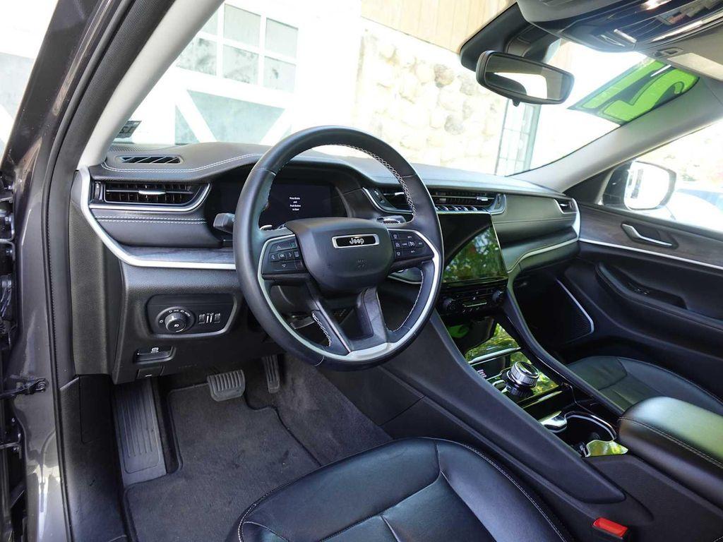 used 2021 Jeep Grand Cherokee L car, priced at $20,775