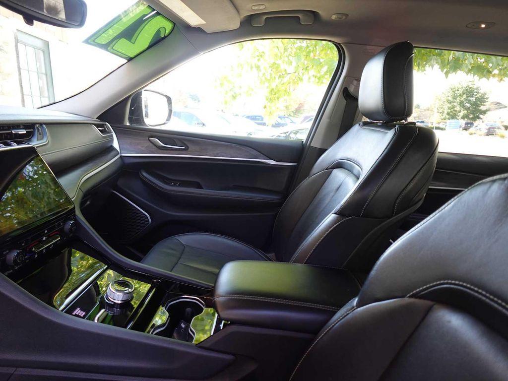 used 2021 Jeep Grand Cherokee L car, priced at $20,775