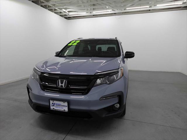 used 2022 Honda Pilot car, priced at $28,399