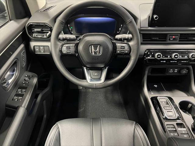 new 2025 Honda Pilot car, priced at $54,530