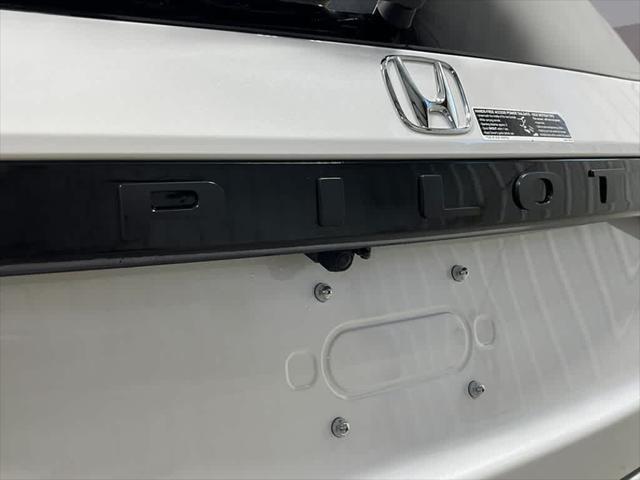 new 2025 Honda Pilot car, priced at $51,505