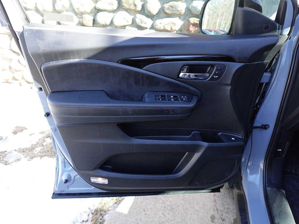 used 2023 Honda Ridgeline car, priced at $32,885