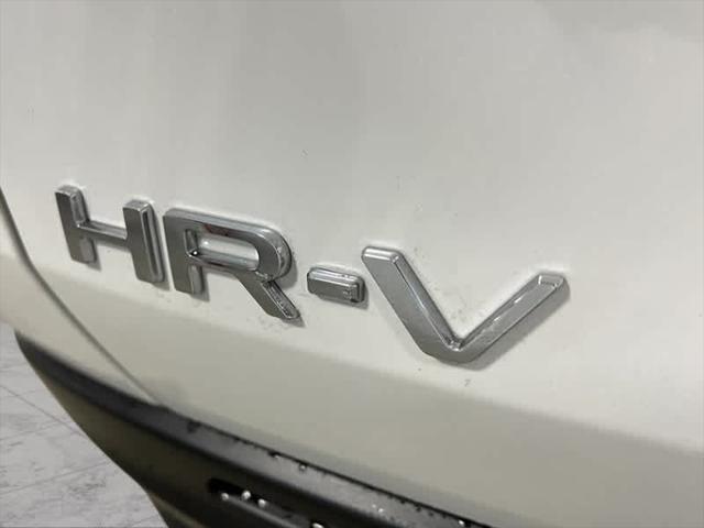 new 2025 Honda HR-V car, priced at $28,750