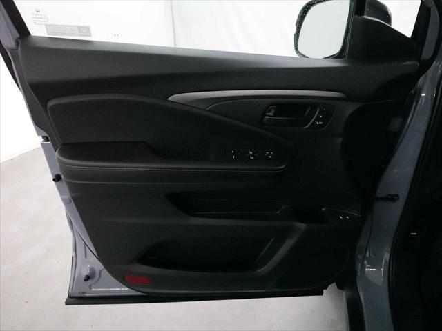used 2022 Honda Pilot car, priced at $28,990