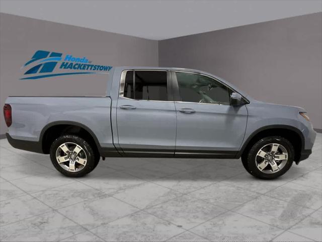 new 2025 Honda Ridgeline car, priced at $44,885