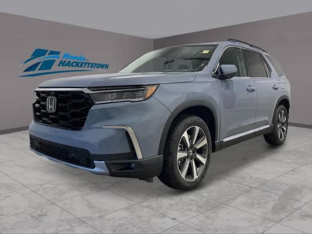 new 2025 Honda Pilot car, priced at $54,985