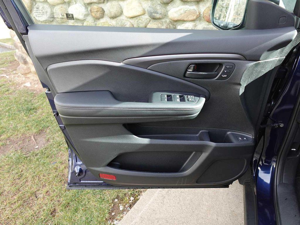 used 2024 Honda Passport car, priced at $33,899