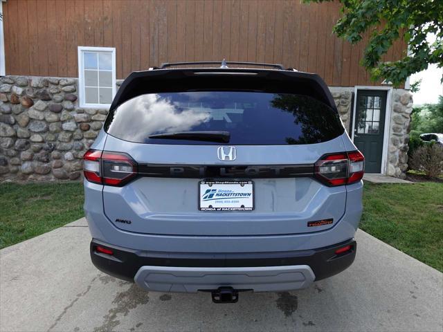 used 2023 Honda Pilot car, priced at $40,998