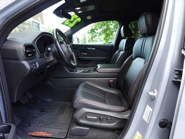 used 2023 Honda Pilot car, priced at $40,998
