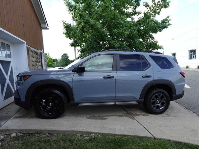 used 2023 Honda Pilot car, priced at $40,998