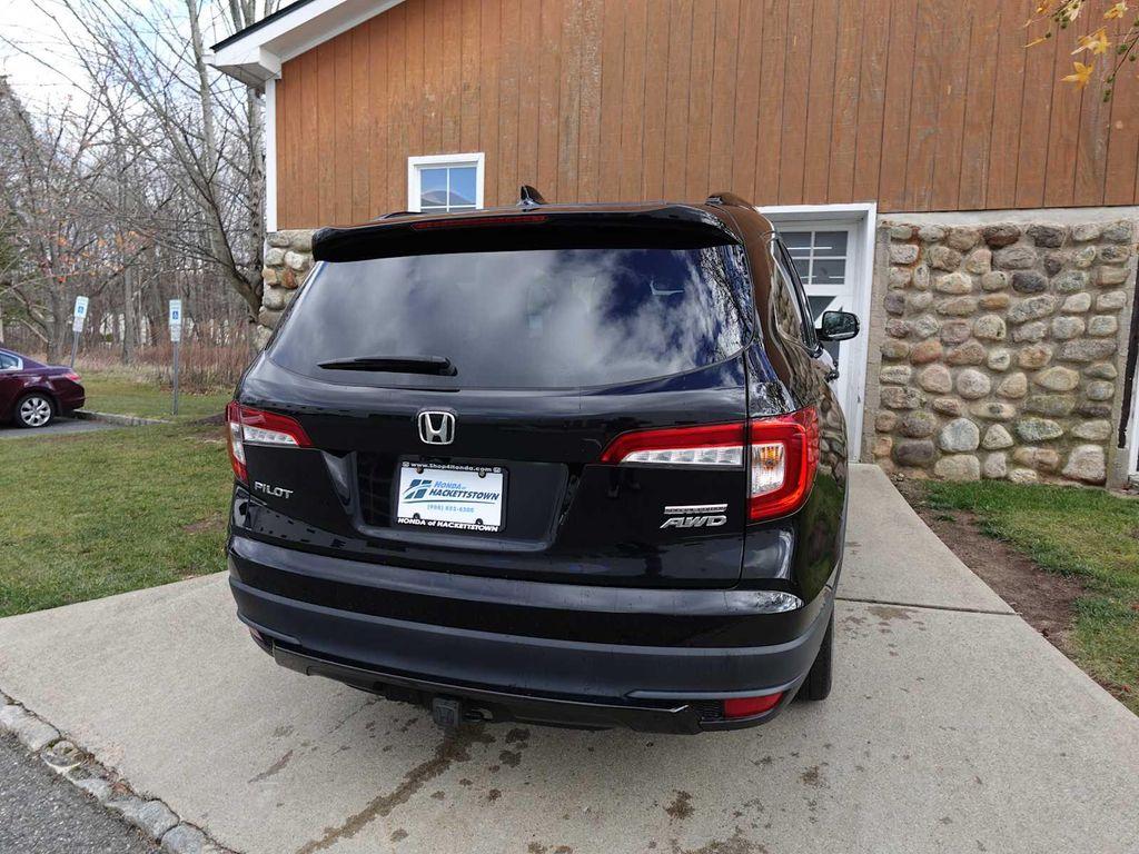 used 2022 Honda Pilot car, priced at $30,998