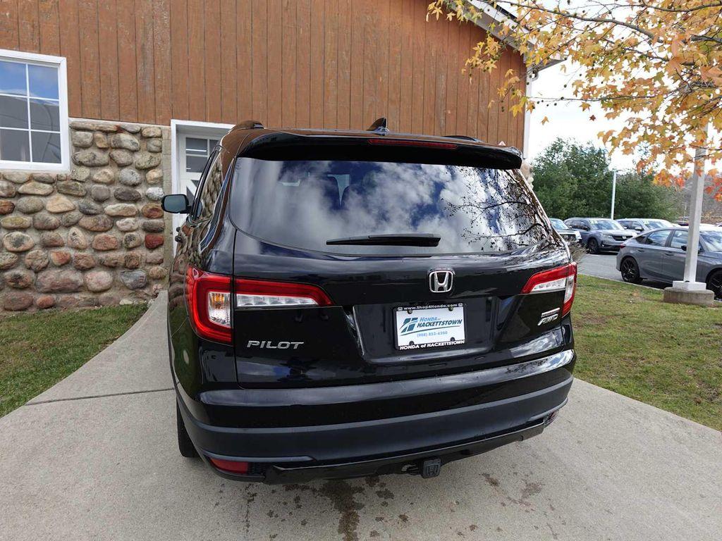 used 2022 Honda Pilot car, priced at $30,998