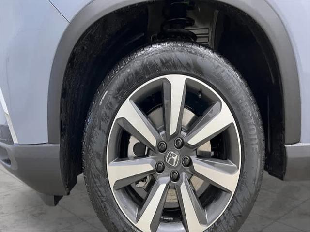 new 2025 Honda Pilot car, priced at $52,495