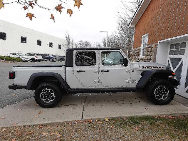 used 2022 Jeep Gladiator car, priced at $37,992