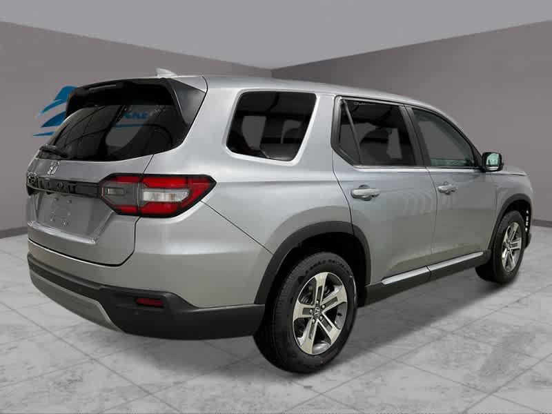 new 2025 Honda Pilot car, priced at $47,095