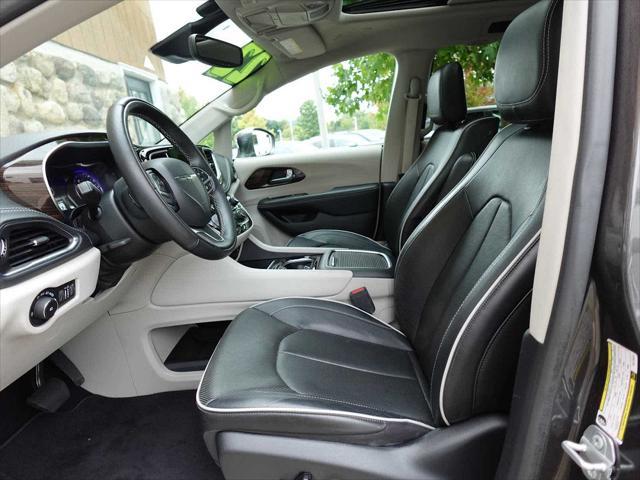 used 2022 Chrysler Pacifica car, priced at $34,998