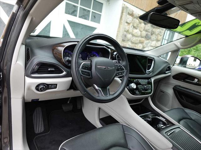 used 2022 Chrysler Pacifica car, priced at $34,998