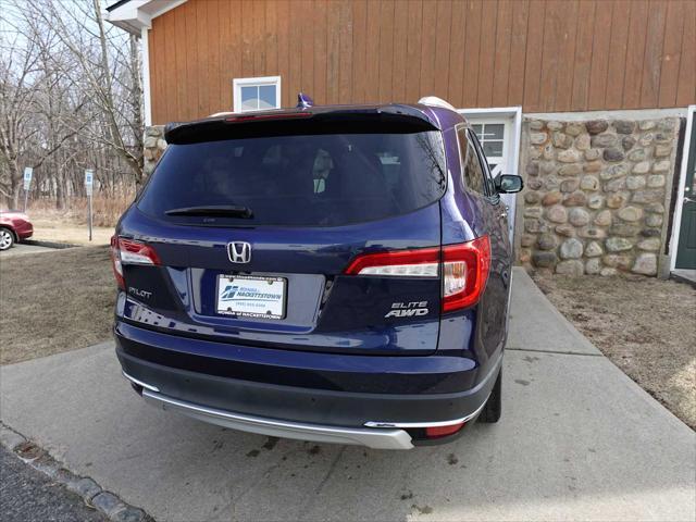 used 2020 Honda Pilot car, priced at $27,495