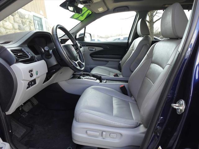 used 2020 Honda Pilot car, priced at $27,495