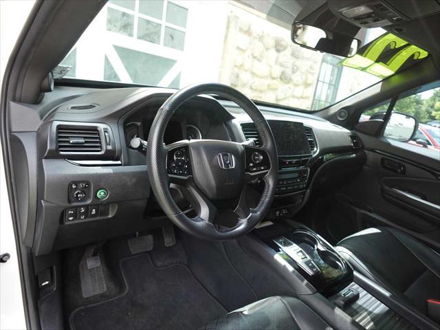 used 2022 Honda Passport car, priced at $35,550