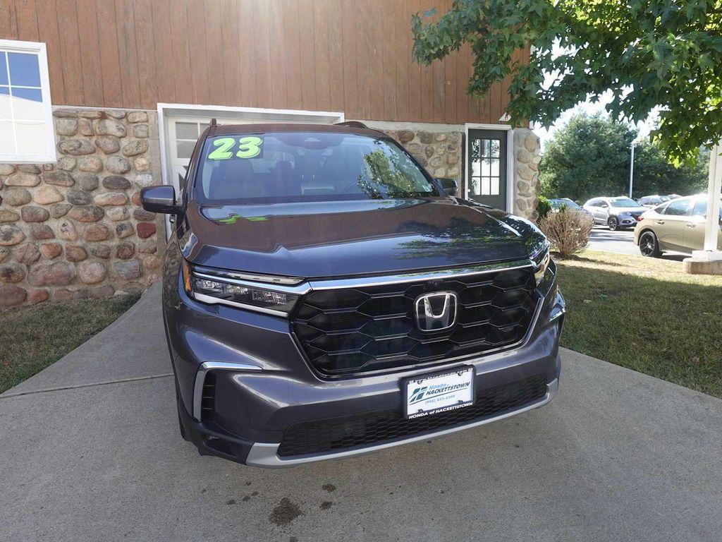used 2023 Honda Pilot car, priced at $43,775