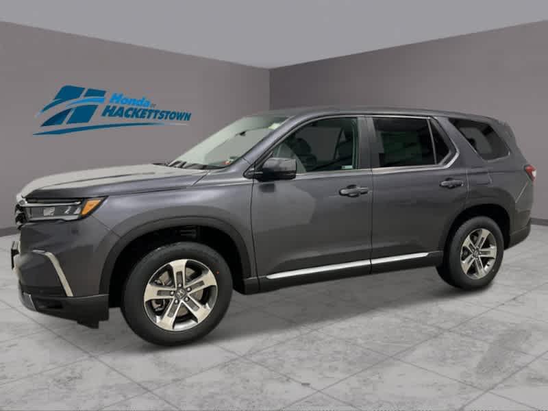 new 2025 Honda Pilot car, priced at $47,095