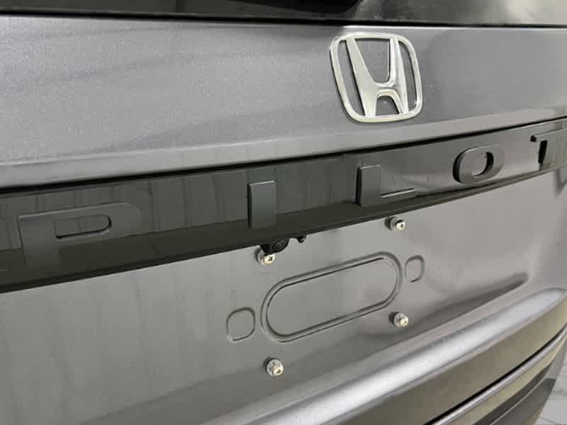new 2025 Honda Pilot car, priced at $47,095