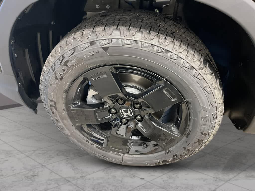 new 2025 Honda Ridgeline car, priced at $48,200