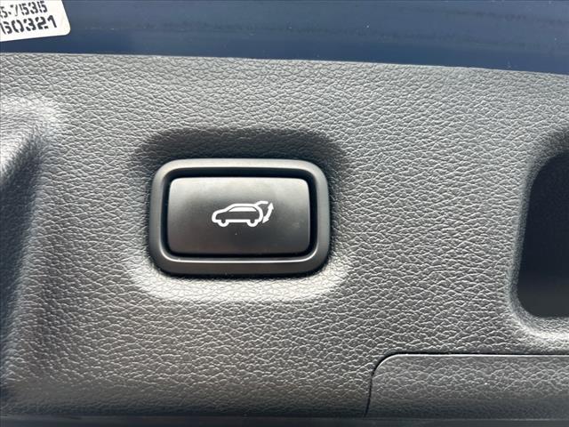 used 2019 Hyundai Santa Fe car, priced at $22,295