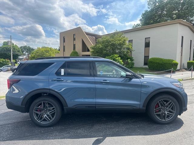 new 2025 Ford Explorer car, priced at $51,472