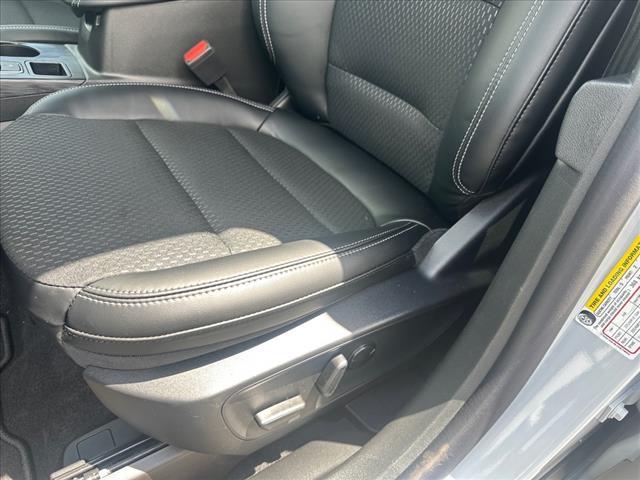 new 2025 Ford Escape PHEV car, priced at $33,252