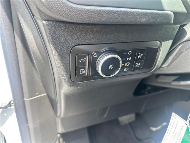 new 2025 Ford Escape PHEV car, priced at $33,252
