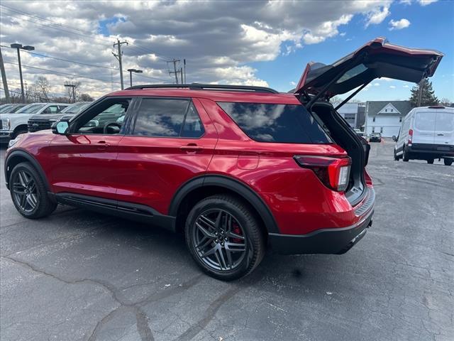 new 2025 Ford Explorer car, priced at $50,395