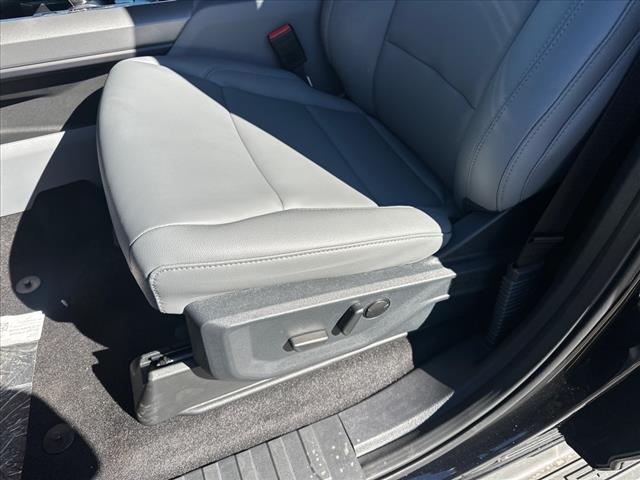 new 2025 Ford F-150 Lightning car, priced at $66,831