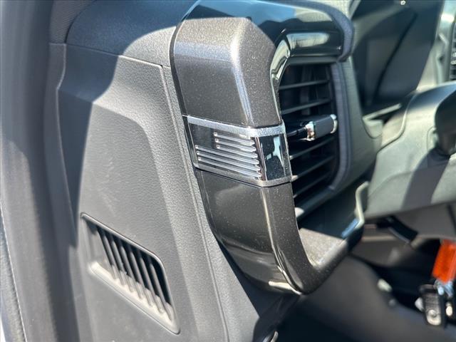 new 2025 Ford F-150 car, priced at $46,193