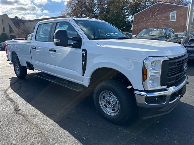 new 2024 Ford F-250 car, priced at $52,635